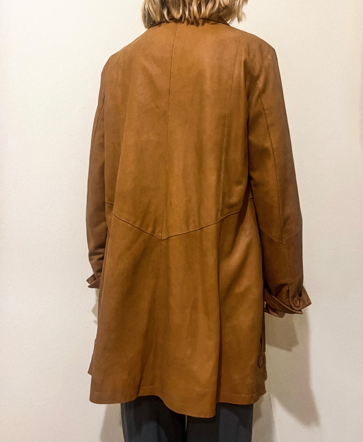 GIACCA LUNGA IN PELLE