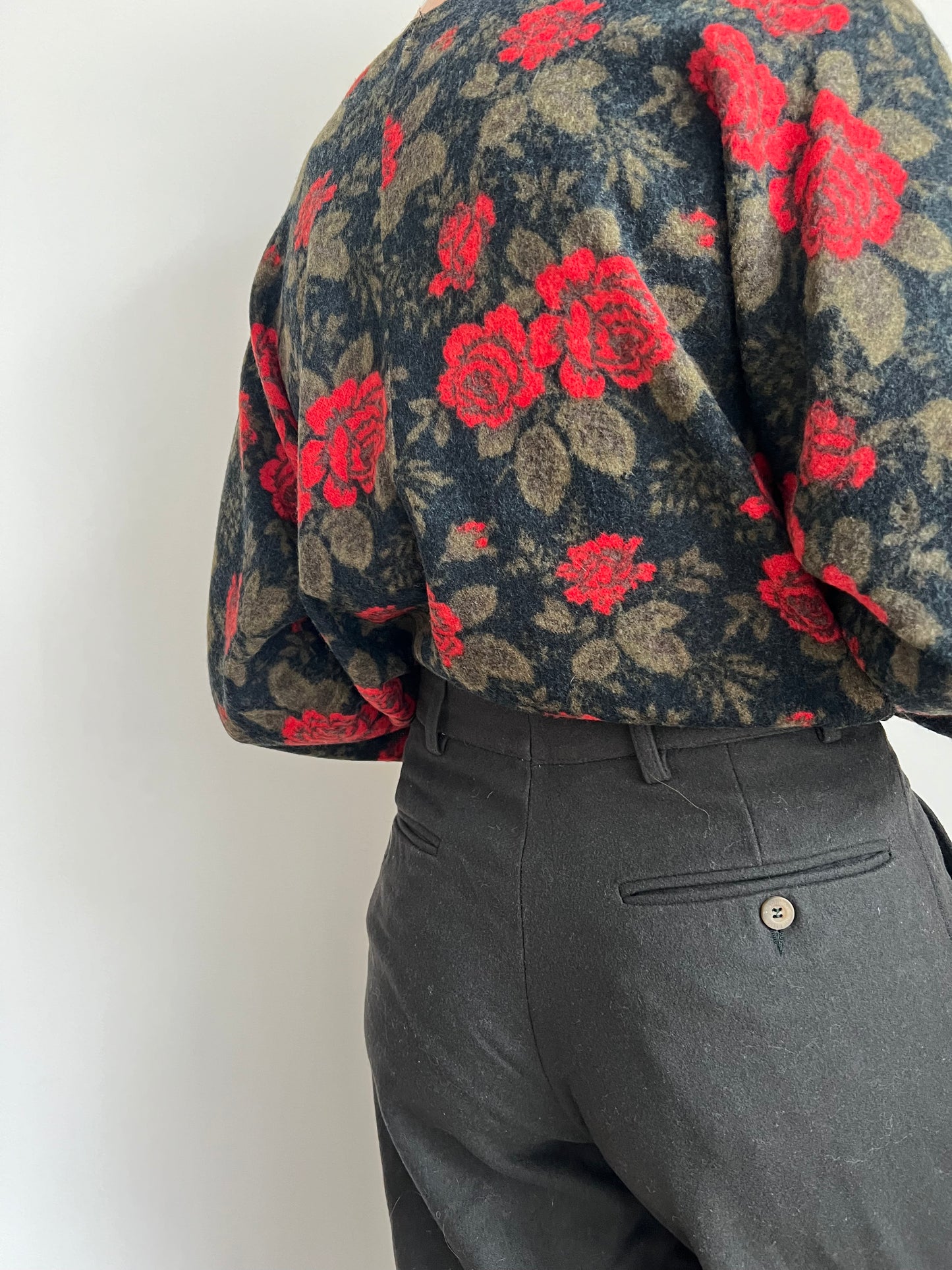 MAGLIA STAMPA ROSE