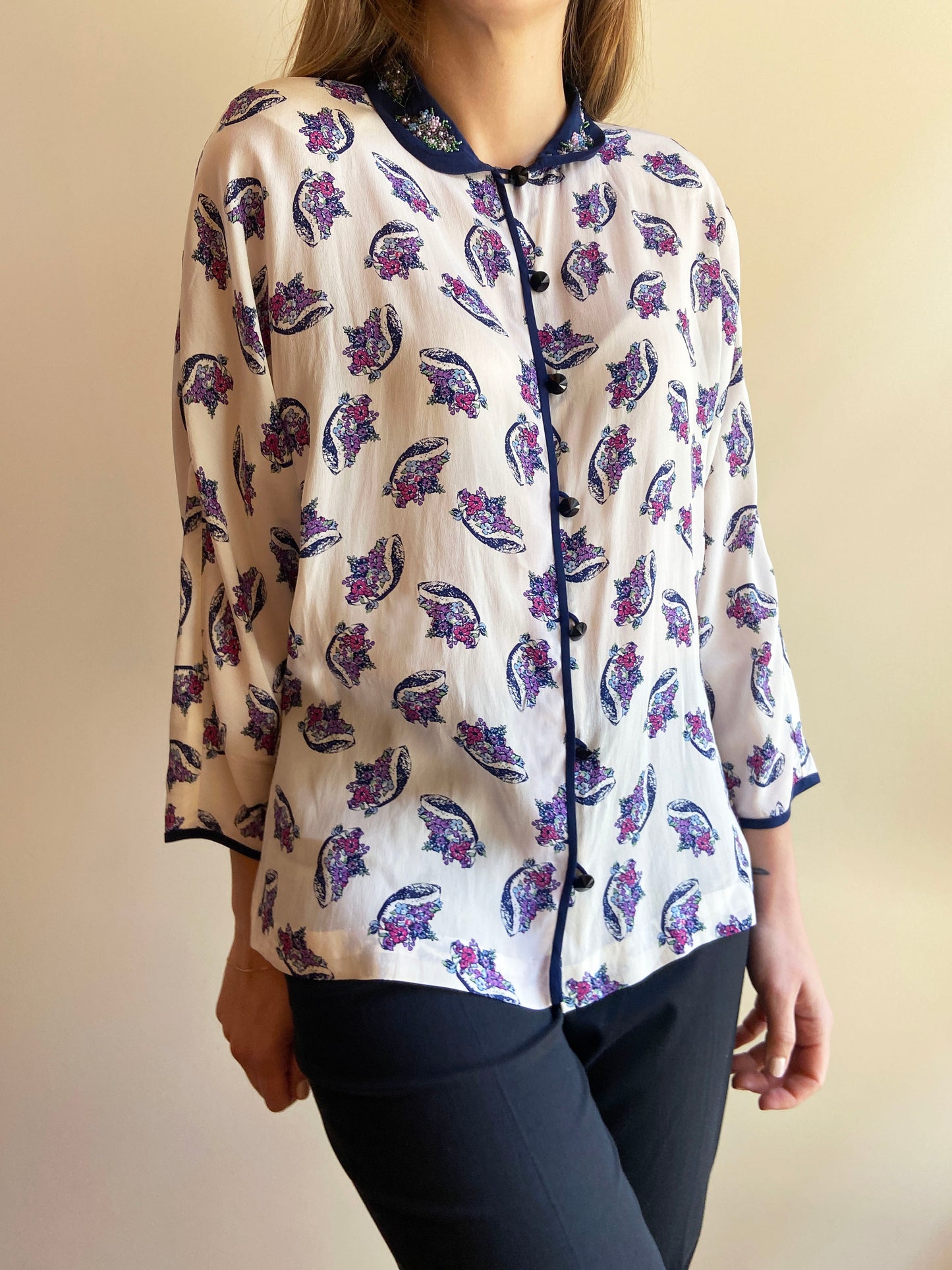 CAMICIA CON COLLETTO RICAMATO
