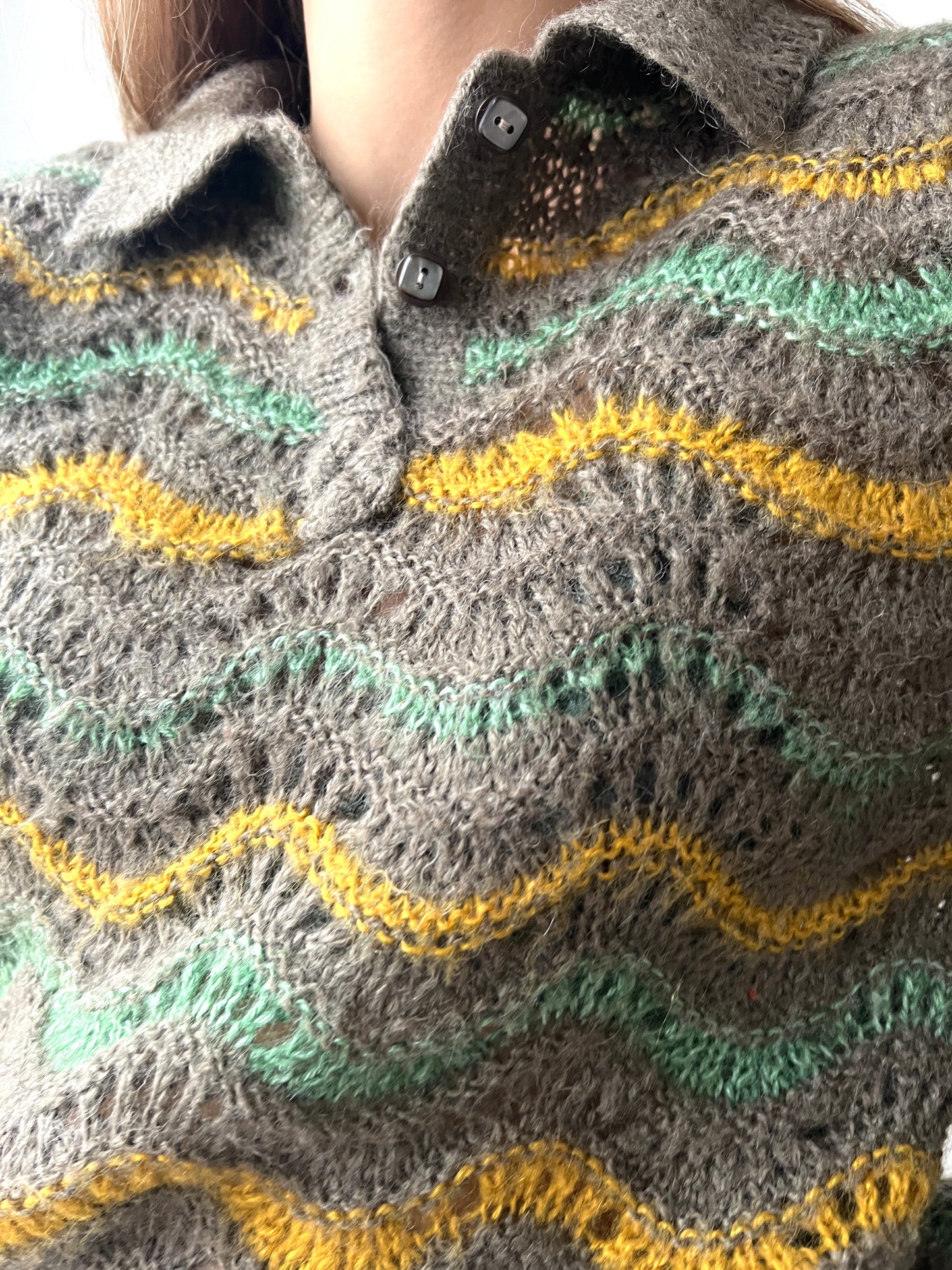 MAGLIONE CON COLLETTO