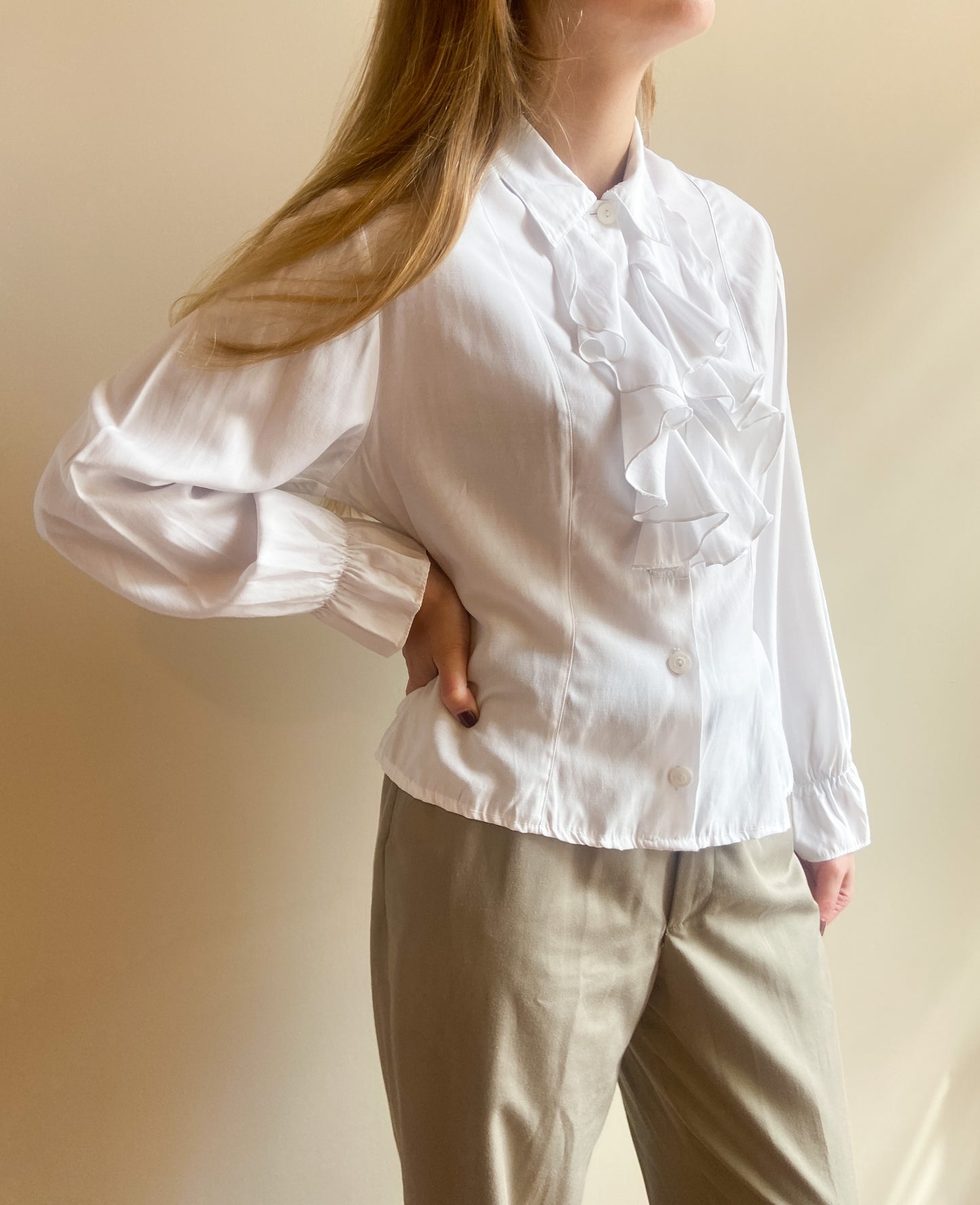 CAMICIA CON JABOT