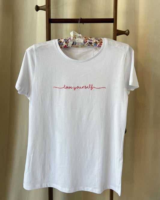 T-SHIRT LOVE YOURSELF